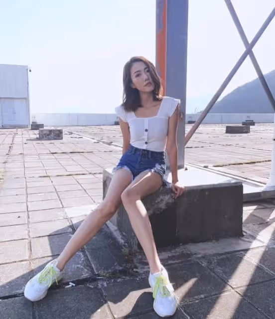 加油！TVB美女主持為追夢轉做演員，自曝收入大減但幸運夠給家用