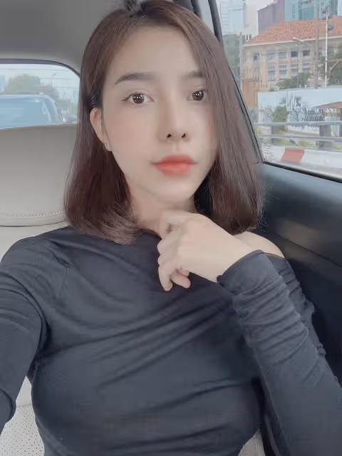 醜小鴨變天鵝！女生「偷偷整形」變成網美臉　回家後「鄰居全不認得」媽媽也傻眼氣翻：別跟我說話