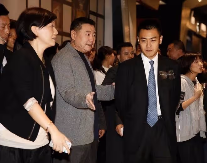 同父不同命！劉鑾雄5個孩子3個媽，現今分到的資產差距好大