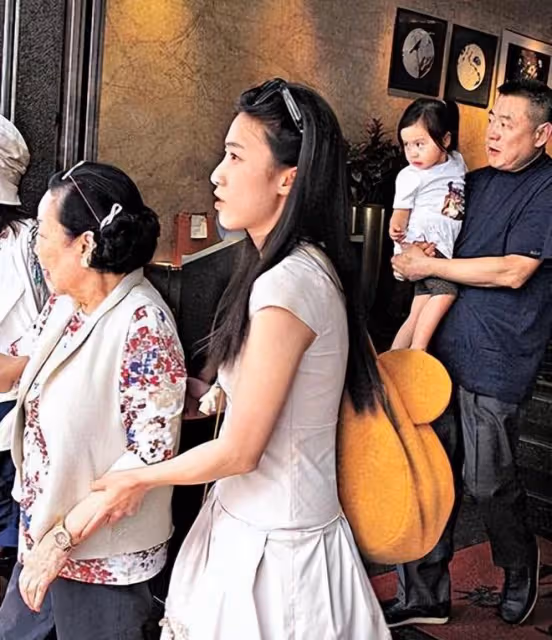 同父不同命！劉鑾雄5個孩子3個媽，現今分到的資產差距好大