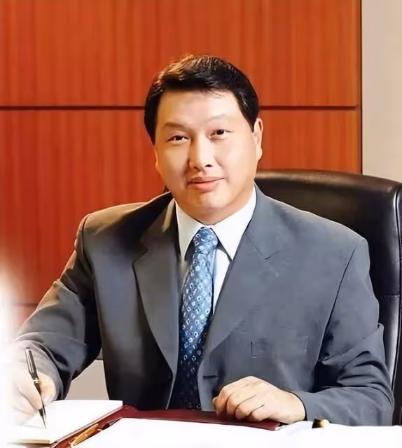 花11年布局懲治出軌男，離婚凈賺666億，前總統女兒盧素英贏麻了