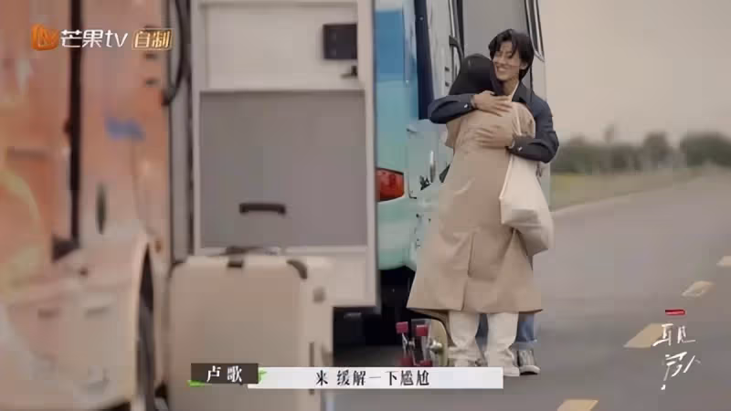 一見鍾情！男星為妻治病「耗盡家產」恩愛18年　卻在60歲「官宣離婚」妻子痛哭：沒辦法接受