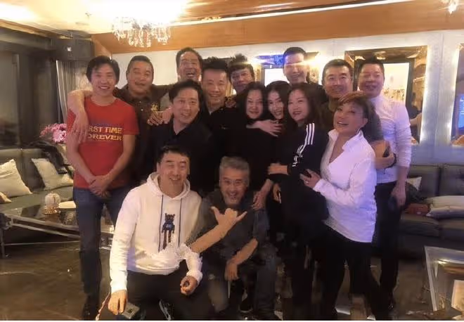 吳秀波小三陳昱霖罕曬精緻美照，自認內心強大，告別過往疑欲復出