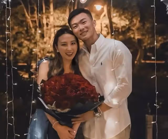 恭喜！賭王千金將和消防員男友結婚，被傳包養TVB男星引熱議