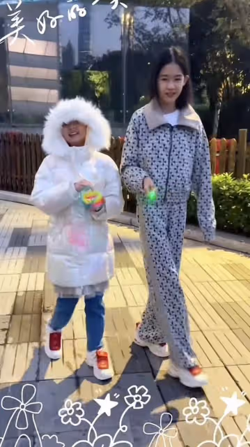 陸毅小女兒美得太驚艷！11歲生日瘦出瓜子臉，高顏值神似林允兒