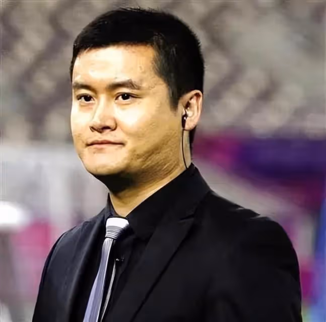 梅西奪冠，央視賀煒的解說詞破防了，「足球詩人」走紅背後二三事