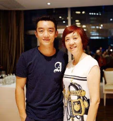 叫「婆婆」過時了，苗苗對鄭愷媽媽的稱呼火了，婆媳關係一目了然