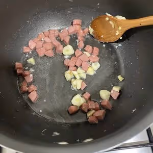 新手不翻車·粒粒分明黃金蛋炒飯