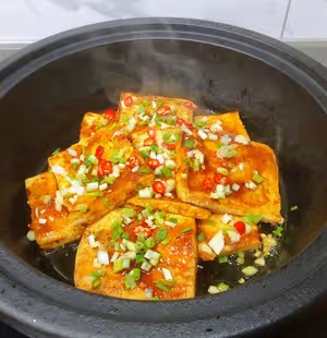 香到舔盤的脆皮豆腐