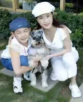 和金城武談戀愛 兩度嫁豪門 演女主媽媽比女主還好看——戈偉如