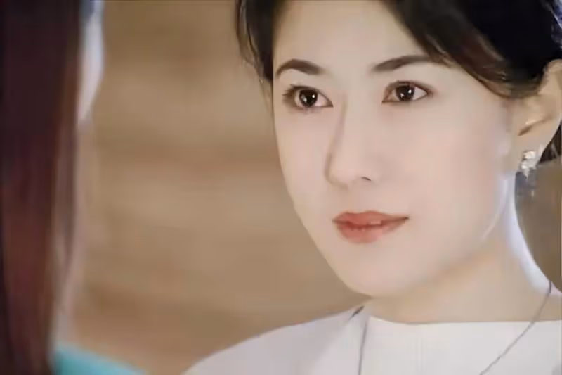 和金城武談戀愛 兩度嫁豪門 演女主媽媽比女主還好看——戈偉如