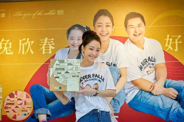 謝欣穎認見過王柏傑父母！　不怕被催婚：家人個性都滿像的