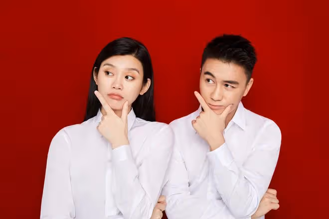 豪門媳婦受氣多,被兒子罵豬頭,給婆婆跪地洗腳,個個卑微又憋屈