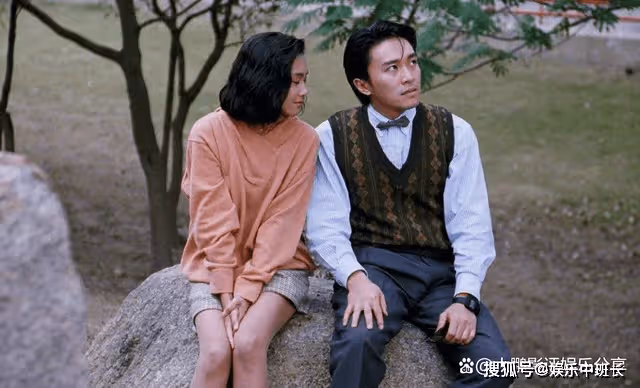 再看《逃學威龍》,周星馳告訴你一個道理,只有努力才可能成功