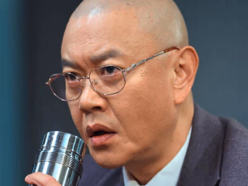 《風吹半夏》直到大結局才發現,我們都錯怪裘畢正了