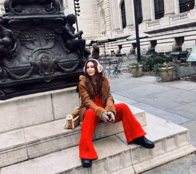 溫碧霞到美國探望養子,13歲兒子當地留學,一家到處遊玩享天倫樂