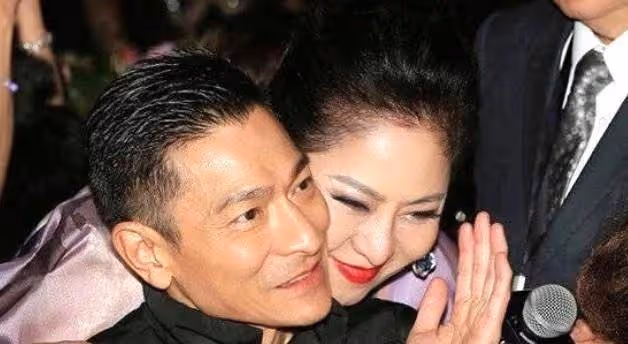 向太直播翻車後，關閉留言不讓古天樂受影響，佩服劉德華堅持原則