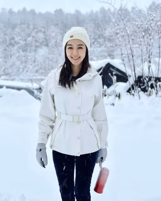 TVB女星31歲生日大曬性感胸罩!與緋聞男友男友同游日本被拍