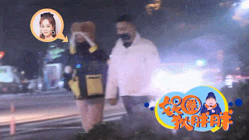 甜！海陸深夜與男友十指緊扣街頭遛狗，男方親密摟腰疑已同居試婚