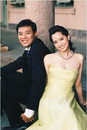 丈夫為救愛女去世！45歲主播楊偉中妻「4年後突曬照」洩思念之情 「高中時代就結緣」嘆遺憾：沒辦法白頭偕老