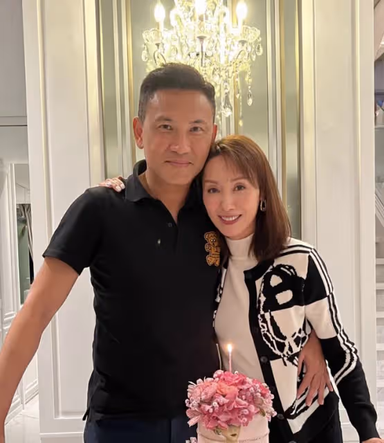 林文龍女兒曬全家福為爸爸慶生,郭可盈評論區送飛吻,甜蜜秀恩愛