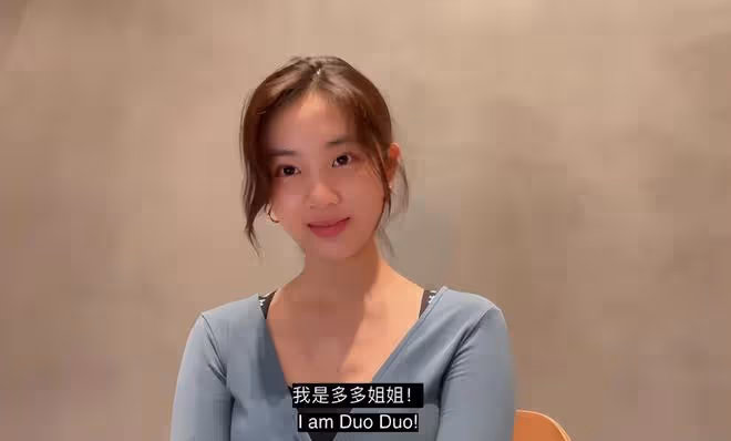 多多為9歲妹妹做泡芙慶生,繼承媽媽孫莉高顏值,穿搭成熟惹爭議