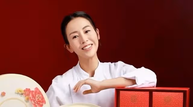 香港知名女星產後復出！身材已恢復最佳狀態，再婚嫁小7歲帥哥