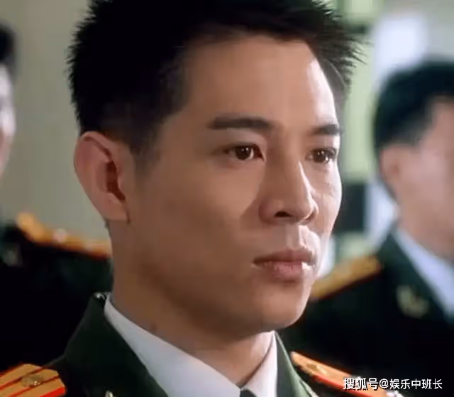 頂級巨星:周潤發和李連杰,你覺得在影壇中能更勝一籌?