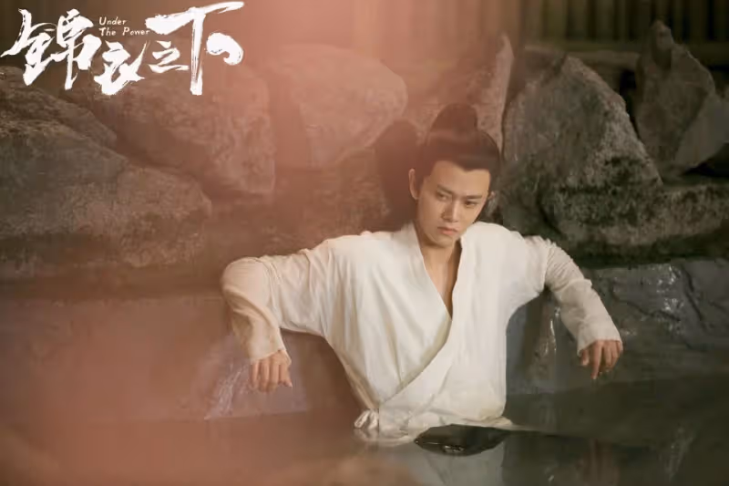《錦衣之下》任嘉倫成「京城第一霸總」！盤點任嘉倫7大古裝角色，《大唐榮耀》《白蛇傳說》都好颯！