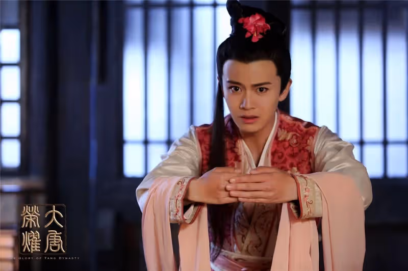 《錦衣之下》任嘉倫成「京城第一霸總」！盤點任嘉倫7大古裝角色，《大唐榮耀》《白蛇傳說》都好颯！