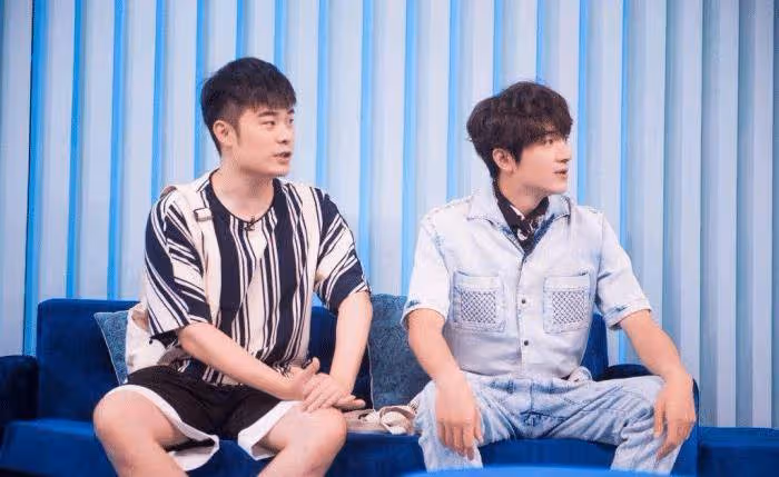 她才31歲臉就崩了？從來不承認整容，今滿臉矽膠感垮成「假人」