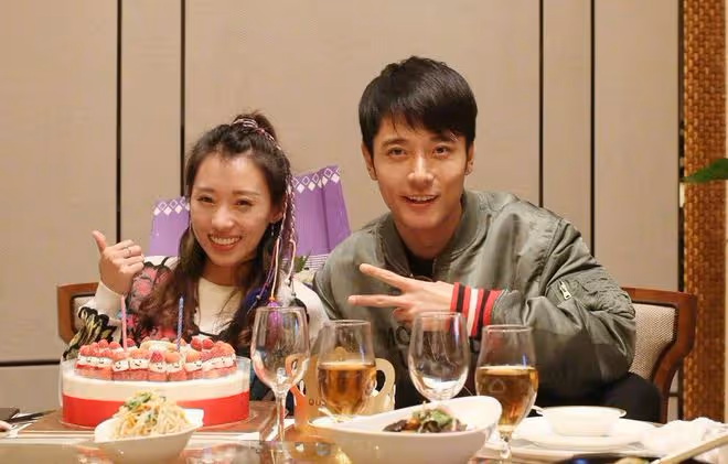 實錘!張丹峰和畢瀅並未分開,私下依舊偷偷同住,財務也歸女方管