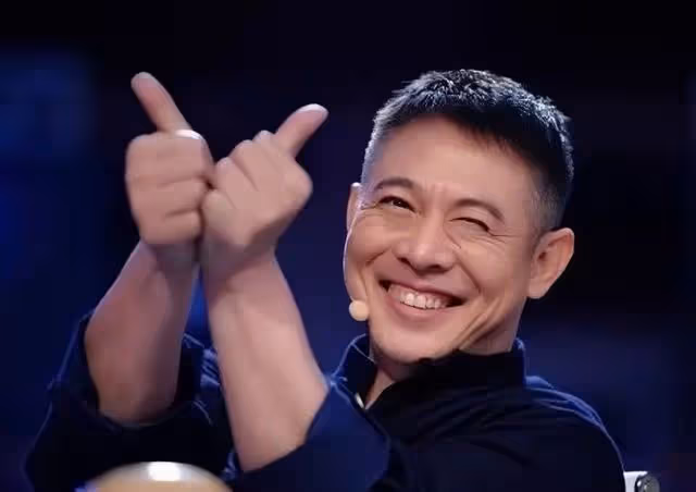 李連杰健康狀況惹人擔憂!近照臉部浮腫頸部粗大,遭質疑甲亢復發