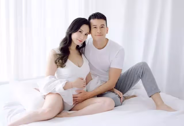 恭喜!香港知名男星美女妻子宣布平安產女,一家人都是高顏值