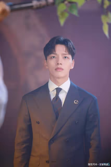 呂珍九出道17年演愛情電影 母胎solo25年未戀愛 童星出身8歲演戲