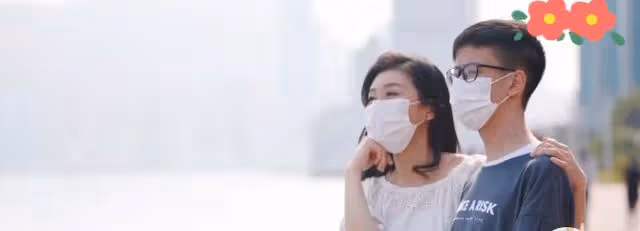 一代性感女神曾遭家暴,對患先天疾病養子不離不棄,被贊人間天使