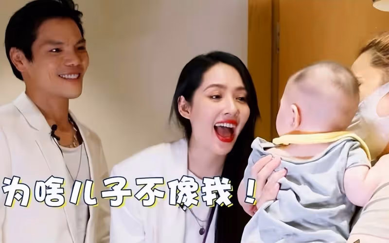 向華強幼子向佑近照曝光,體態臃腫與哥哥向佐差距大,長相似陳嵐