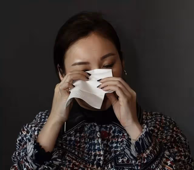 香港知名女星宣布離婚！懷疑前夫婚內出軌，自曝錯過雪卵最佳時機