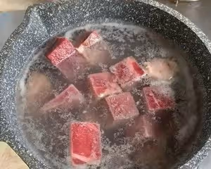 上腦牛肉粒番茄煲