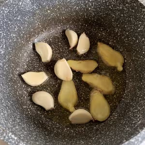 上腦牛肉粒番茄煲