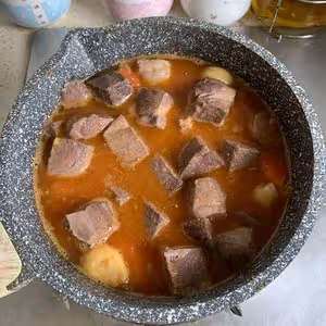 上腦牛肉粒番茄煲