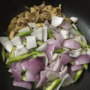 洋蔥蚝油雞片