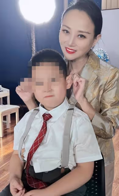 再傳噩耗!54歲名導王景光因疾病突逝,愛人曬其最後畫面悲痛道別