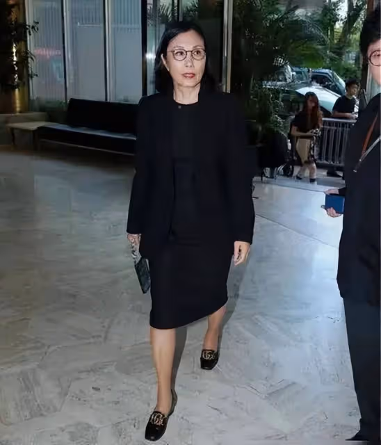 汪明荃真是無齡美魔女!75歲穿搭精緻不老氣,她掌握了穿搭密碼,網友:她自帶氣場