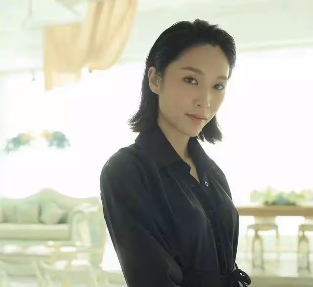 TVB實力女星因角色被誤會難相處!21歲已做繼母,新劇曾重拍