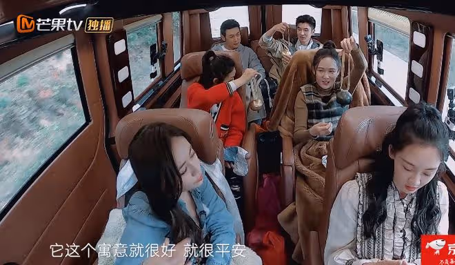 苗苗自曝是男孩性格,錄節目卻自卑不合群,拒絕跟其他妻子逛市場
