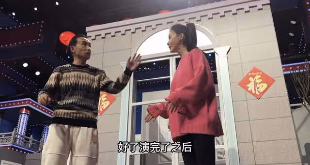 遼寧春晚彩排!孫濤邵峰擺攤炒土豆、鞏漢林瘦成皮包骨、馮鞏憔悴