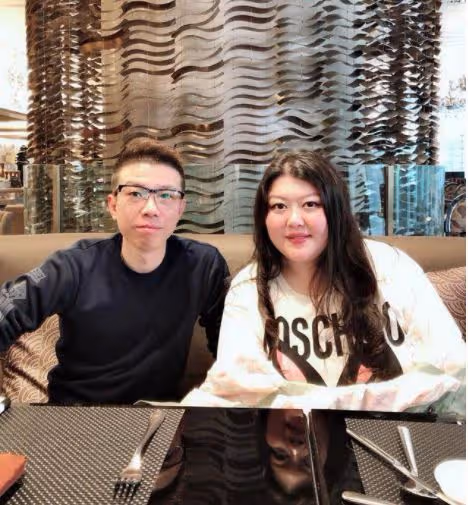 向太直播向華強全程陪伴，鮮有人知他還有個被稱為珠寶女王的女兒