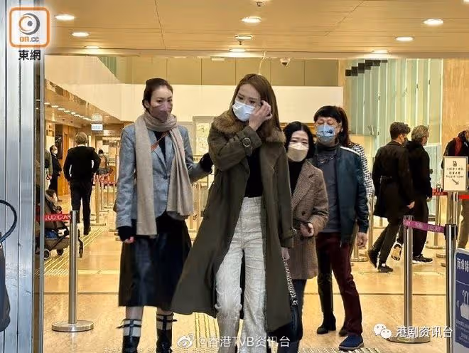 TVB力捧小生上訴遭駁回即時監禁！女友神情落寞離開法院