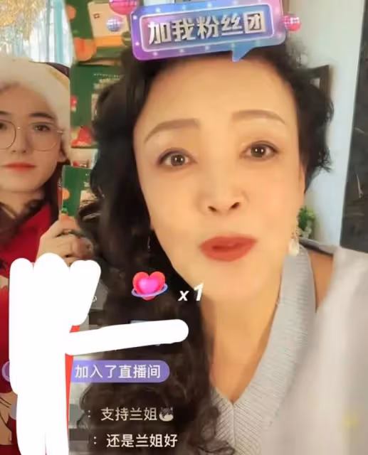 吉祥物人形立牌？向太直播一晚上賣3億背後，是為向佐郭碧婷鋪路